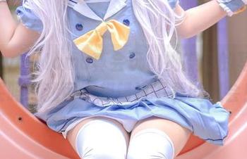 这Sayo Momo真会玩，蝴蝶忍的写真你买吗？我可不想错过下载的机会！
